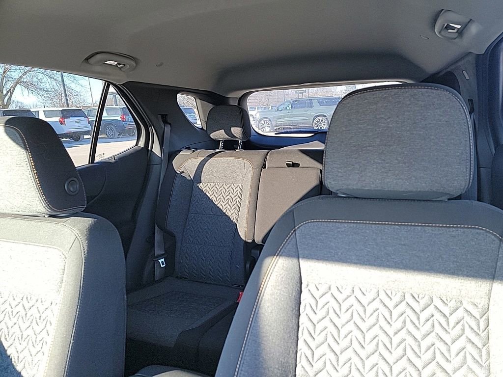 Used 2022 Chevrolet Equinox LT image 18