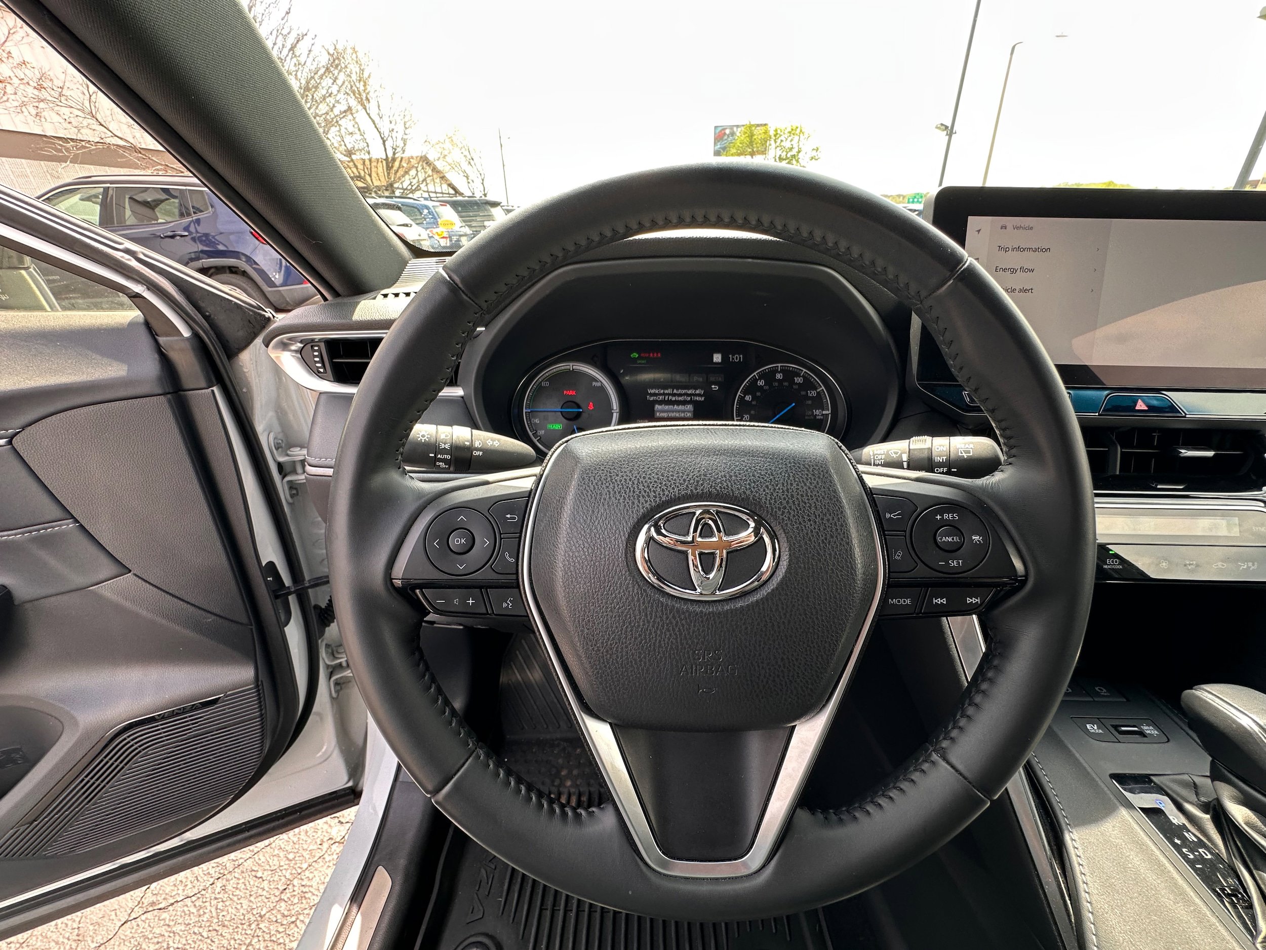 Used 2023 Toyota Venza Nightshade AWD/4WD image 16