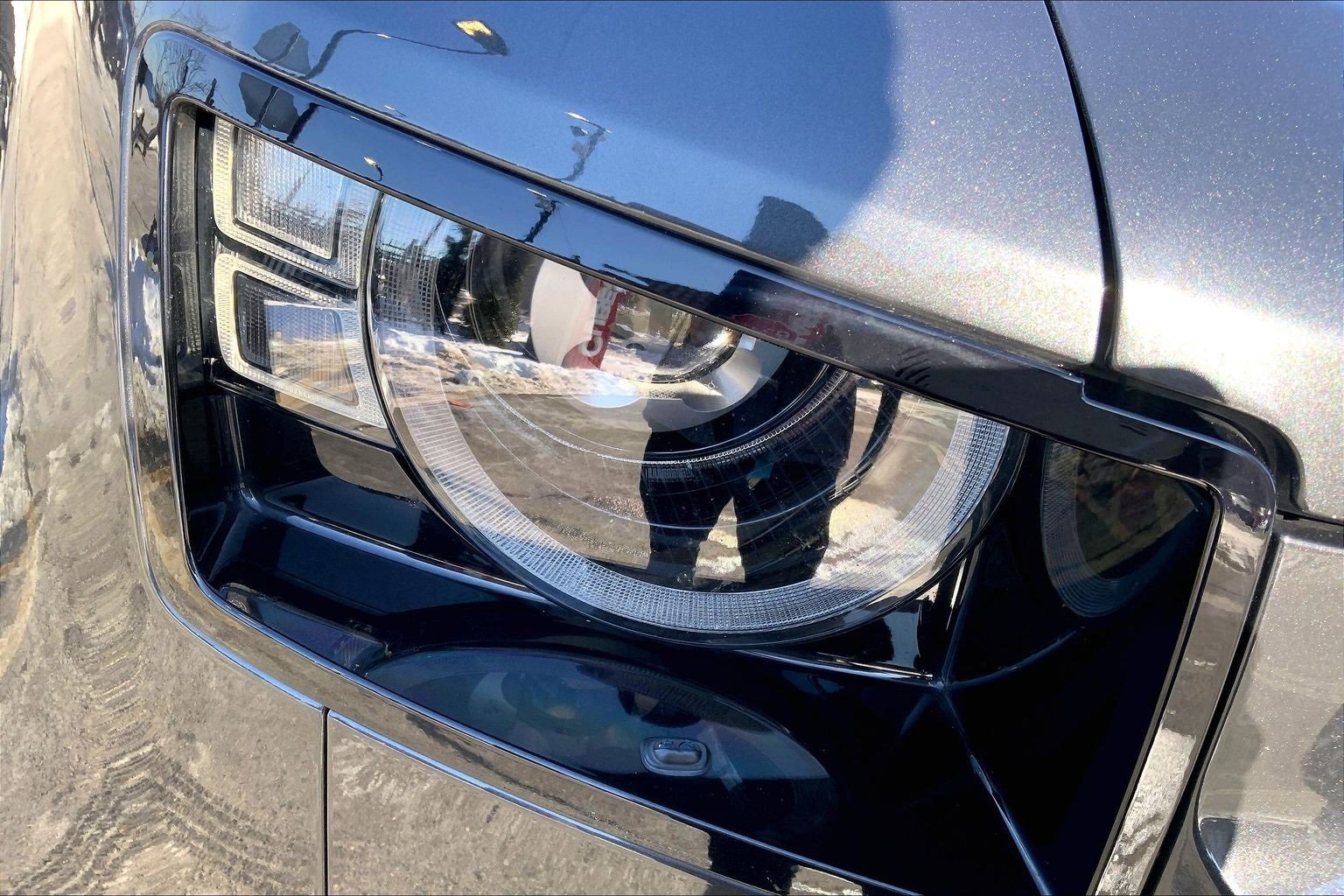 Used 2022 Land Rover Defender 110 X-Dynamic SE image 27