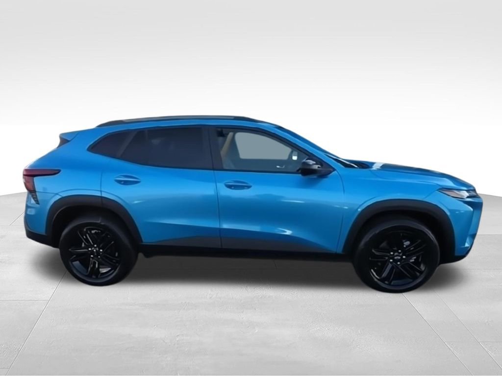 New 2026 Chevrolet Trax ACTIV w/ Driver Confidence Package FWD image 9