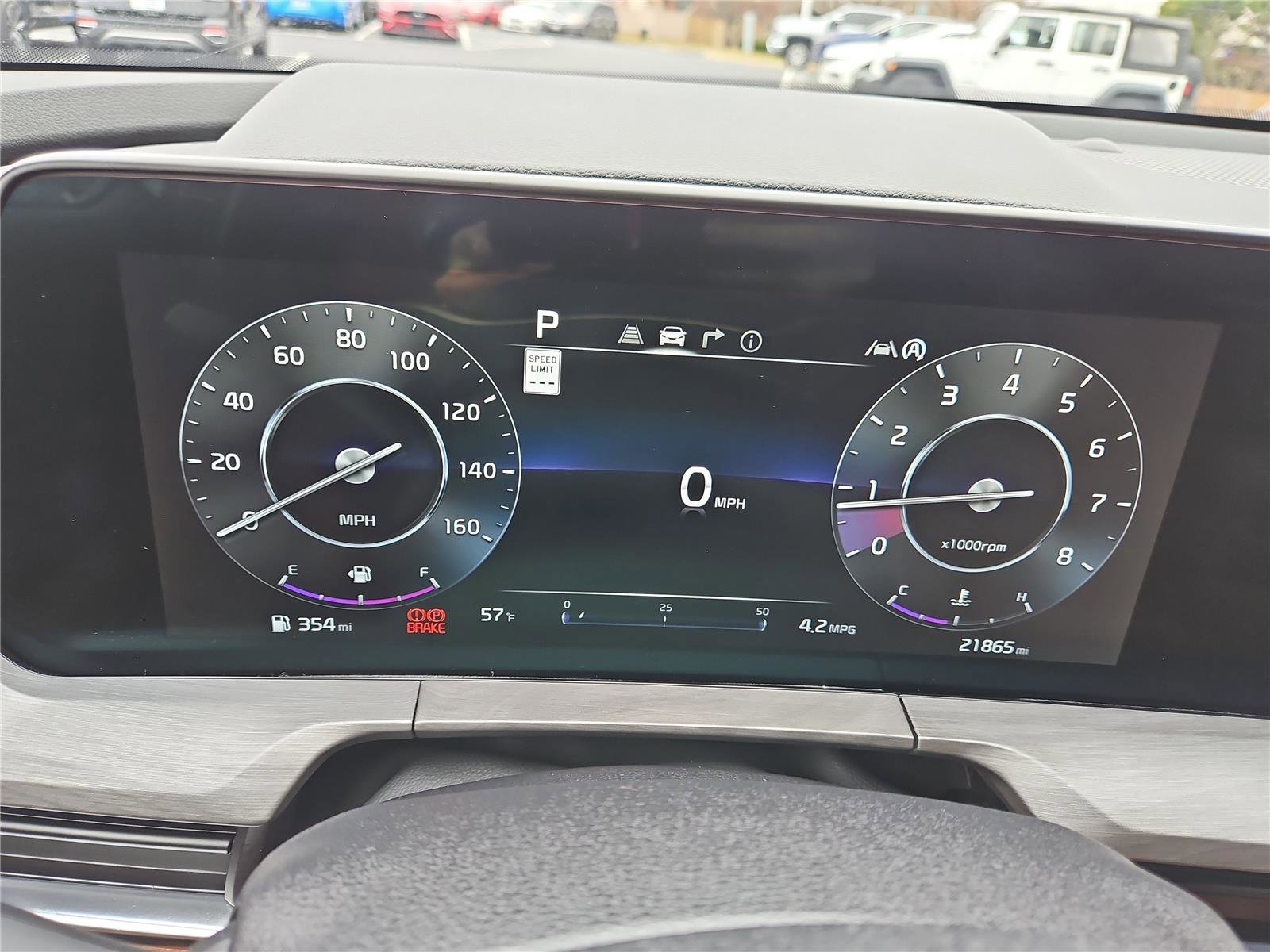 Used 2025 Kia Telluride SX X-Line image 18