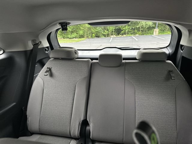 New 2026 Toyota Sienna LE AWD/4WD image 28