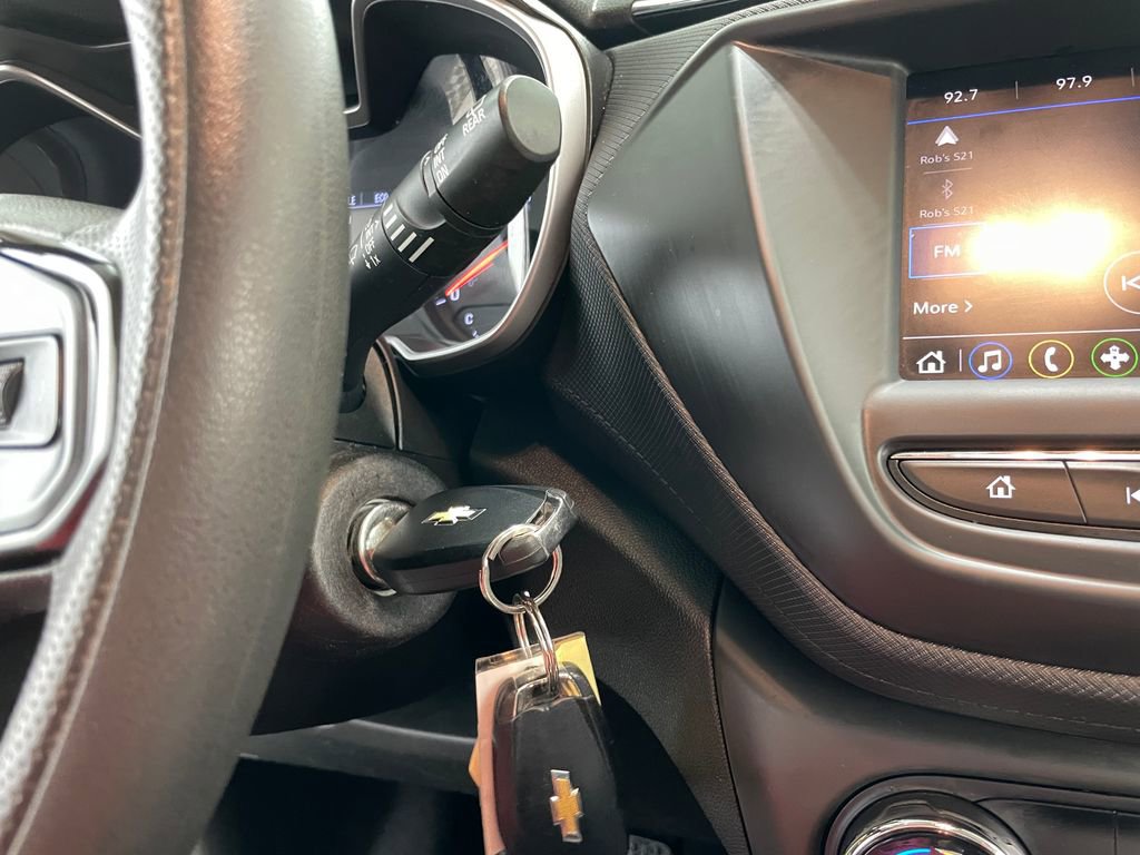 Used 2021 Chevrolet TrailBlazer LS FWD image 25