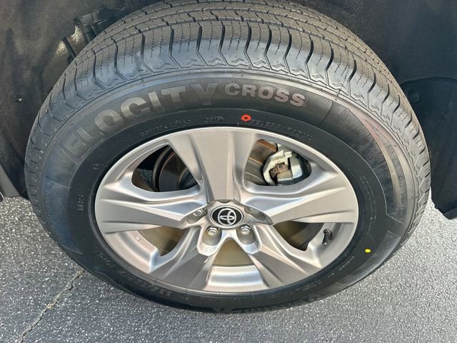 Used 2023 Toyota RAV4 XLE w/ Convenience Package image 25