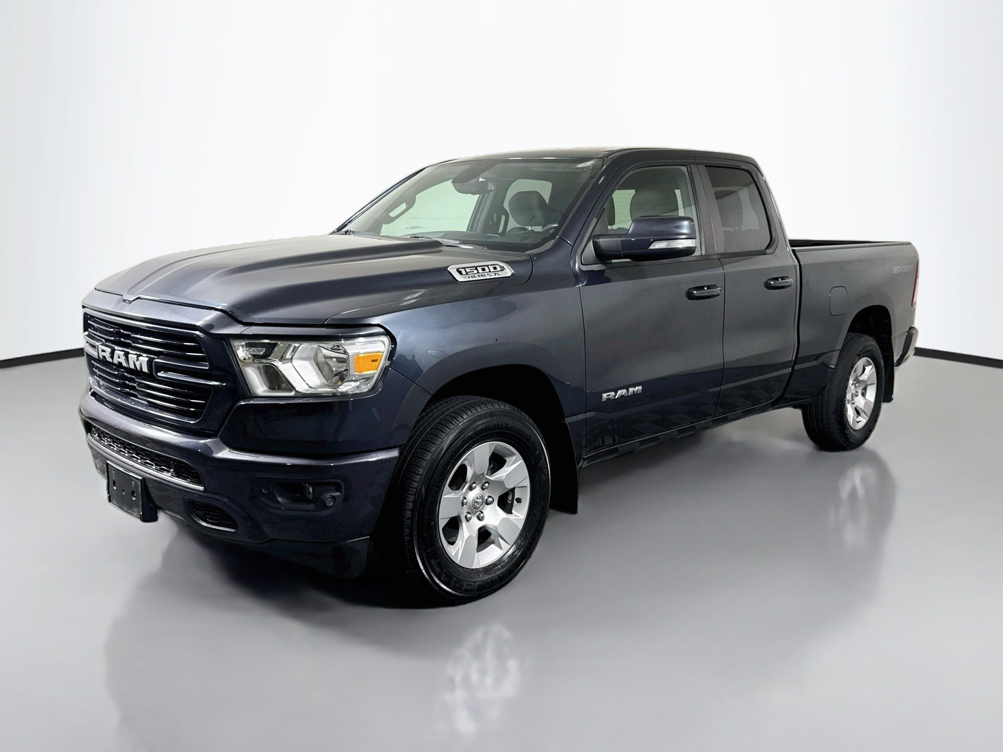 Used 2020 RAM 1500 Big Horn AWD/4WD image 4