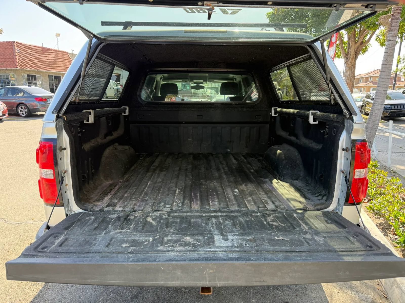 Used 2014 GMC Sierra 1500 SLE w/ SLE Value Package AWD/4WD image 10