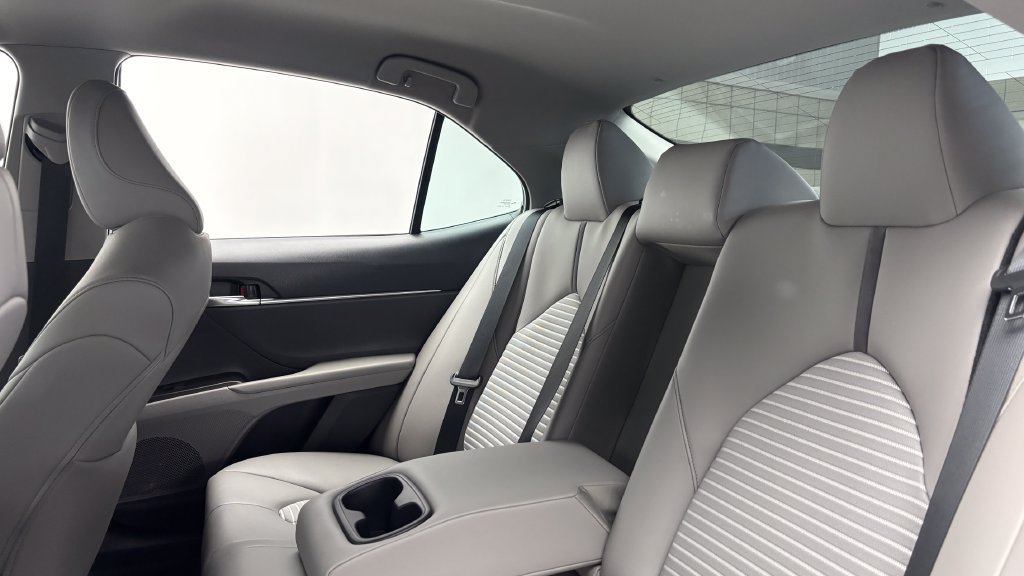 Certified 2024 Toyota Camry SE FWD image 30