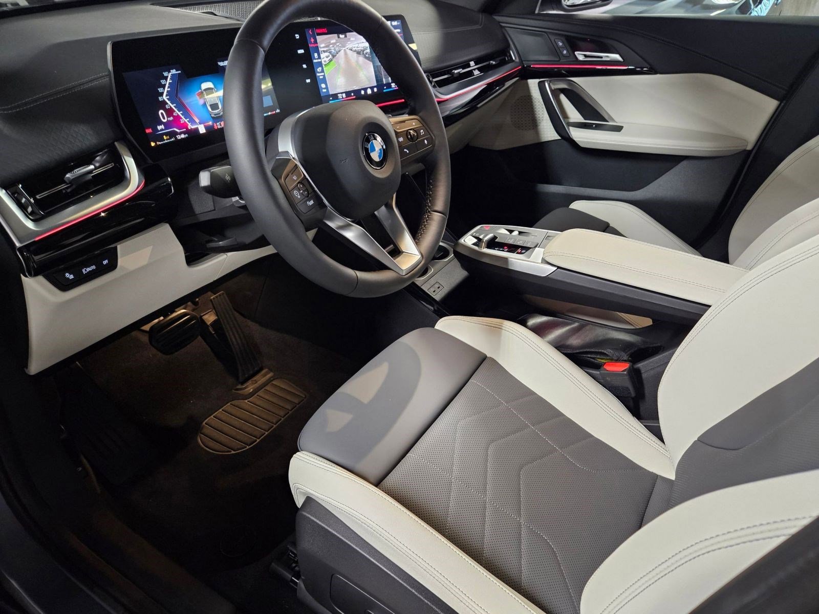 Used 2026 BMW X2 xDrive28i w/ Convenience Package image 4