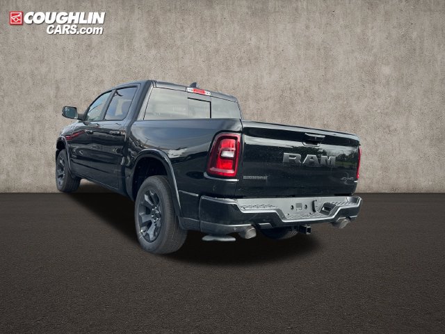 New 2027 RAM 1500 4x4 Crew Cab image 6