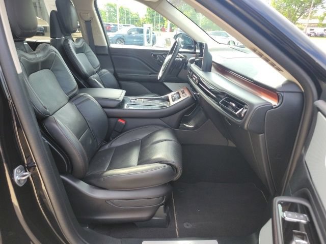 Certified 2023 Lincoln Aviator Reserve w/ Equipment Group 201A AWD/4WD image 31