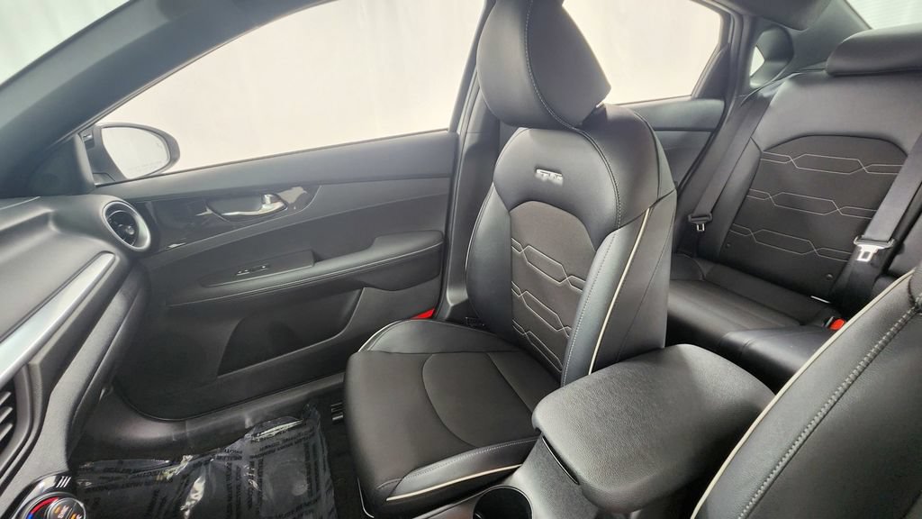 Used 2023 Kia Forte GT-Line FWD image 13