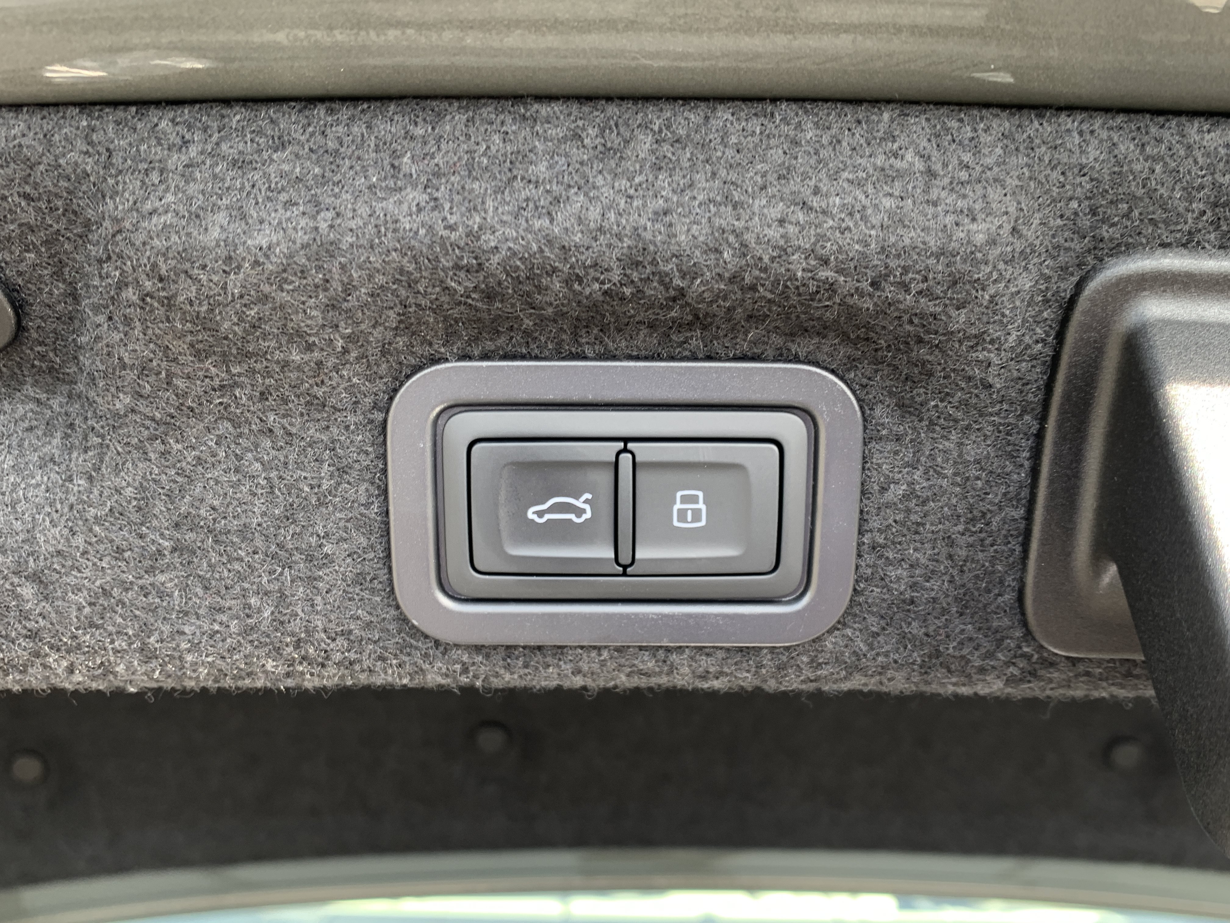 New 2026 Audi A6 Premium Plus AWD/4WD image 25
