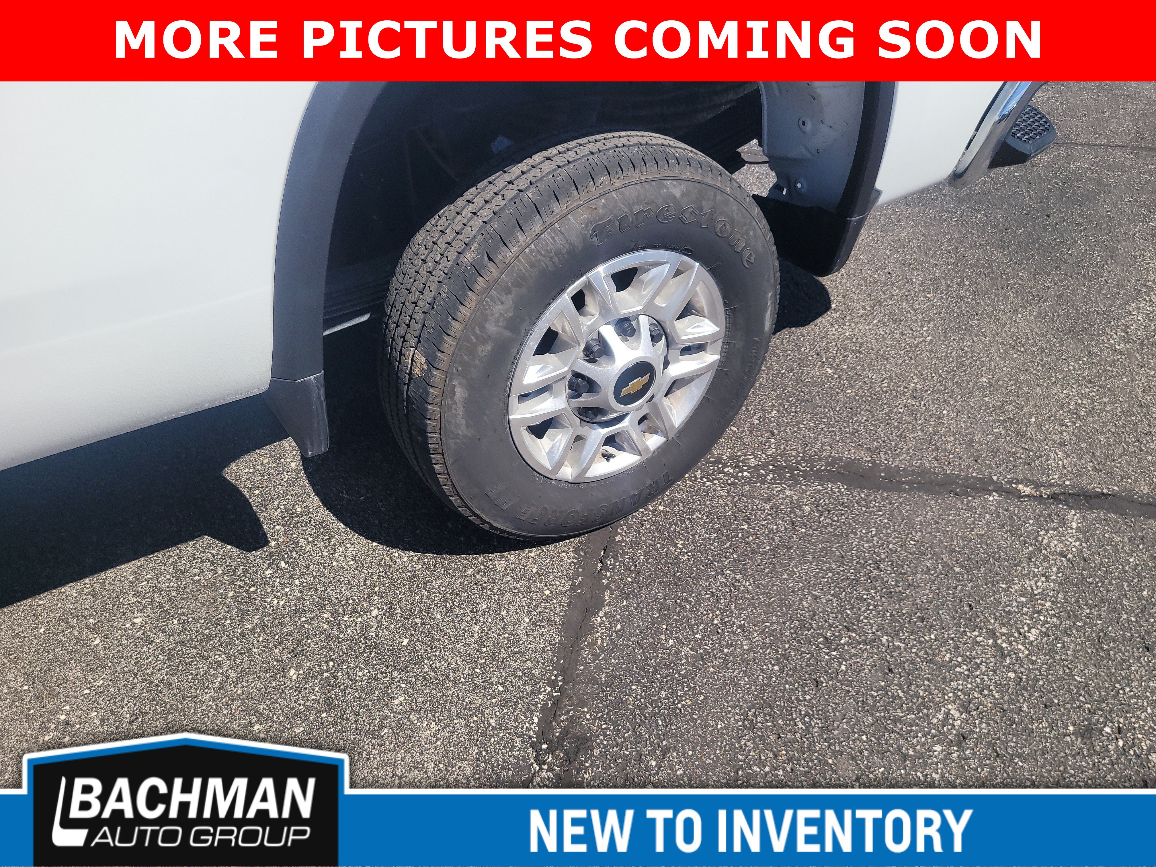 Used 2025 Chevrolet Silverado 2500 LT w/ Convenience Package AWD/4WD image 9