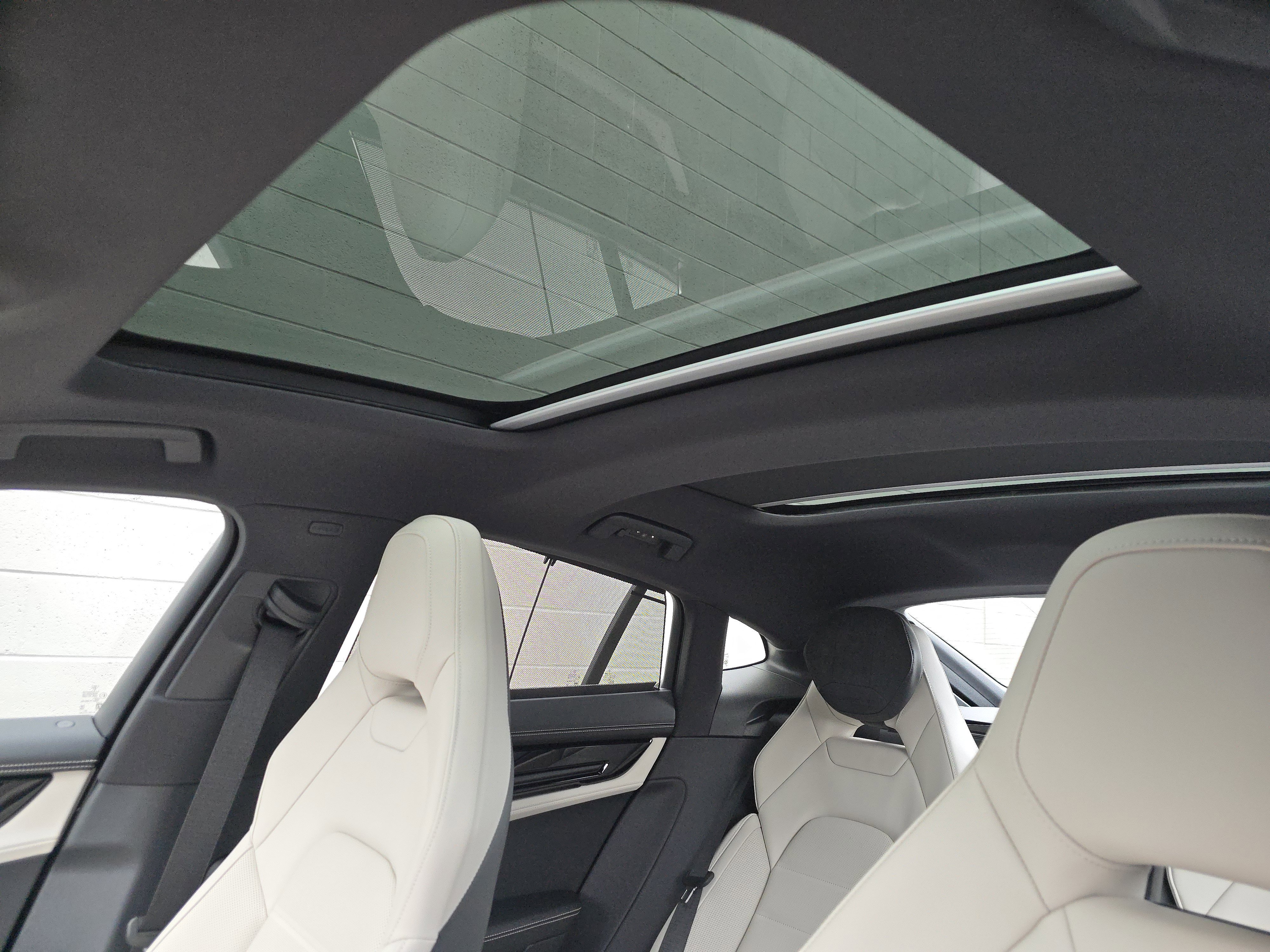 New 2026 Porsche Panamera 4 image 13