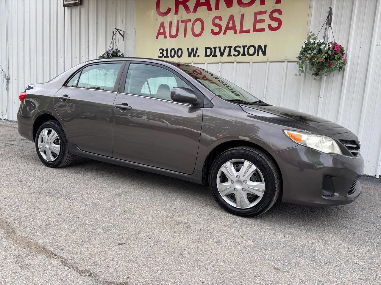 Used 2013 Toyota Corolla LE image 8