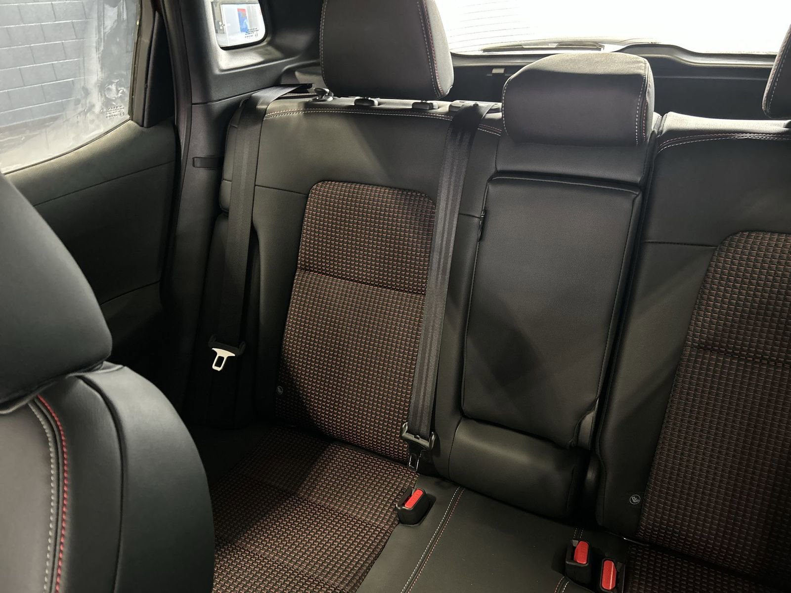 New 2026 Nissan Kicks SR w/ Cold Weather Package image 5