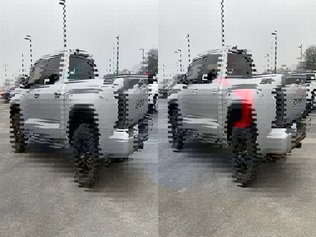 New 2026 Toyota Tundra SR5 image 7
