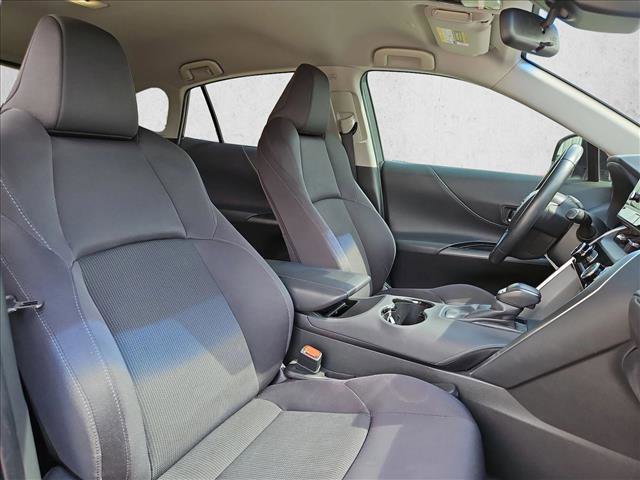 Used 2023 Toyota Venza LE AWD/4WD image 21