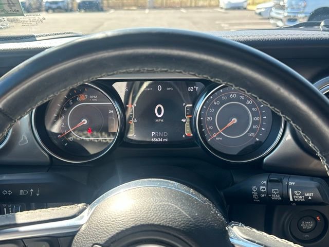 Used 2020 Jeep Wrangler Unlimited Sahara image 24