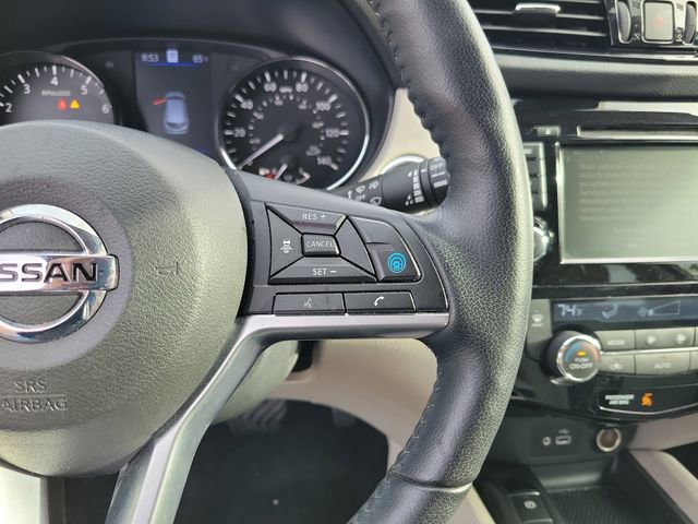 Used 2022 Nissan Rogue Sport SL FWD image 18