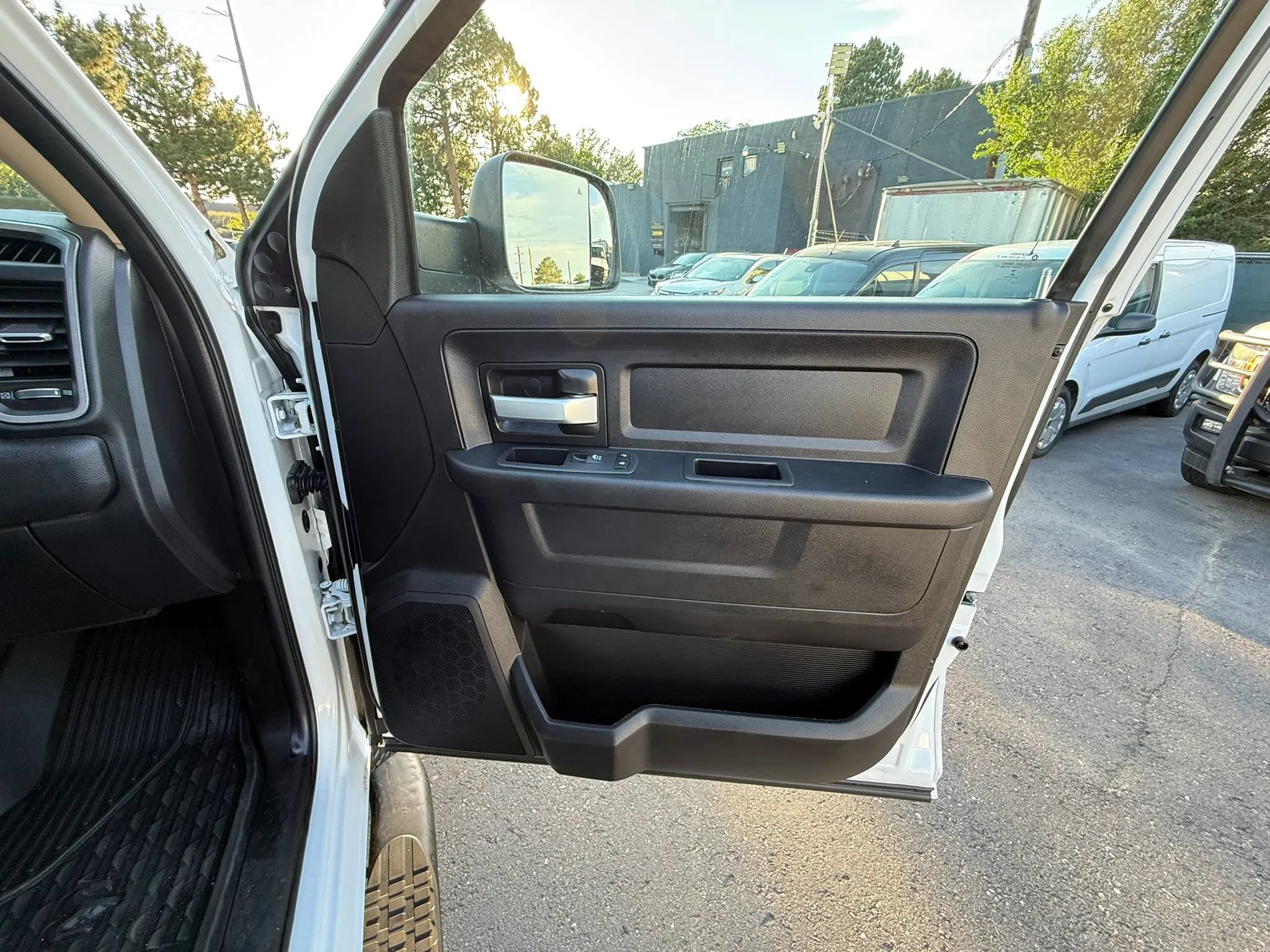 Used 2019 RAM 2500 Tradesman w/ Safety Group AWD/4WD image 22