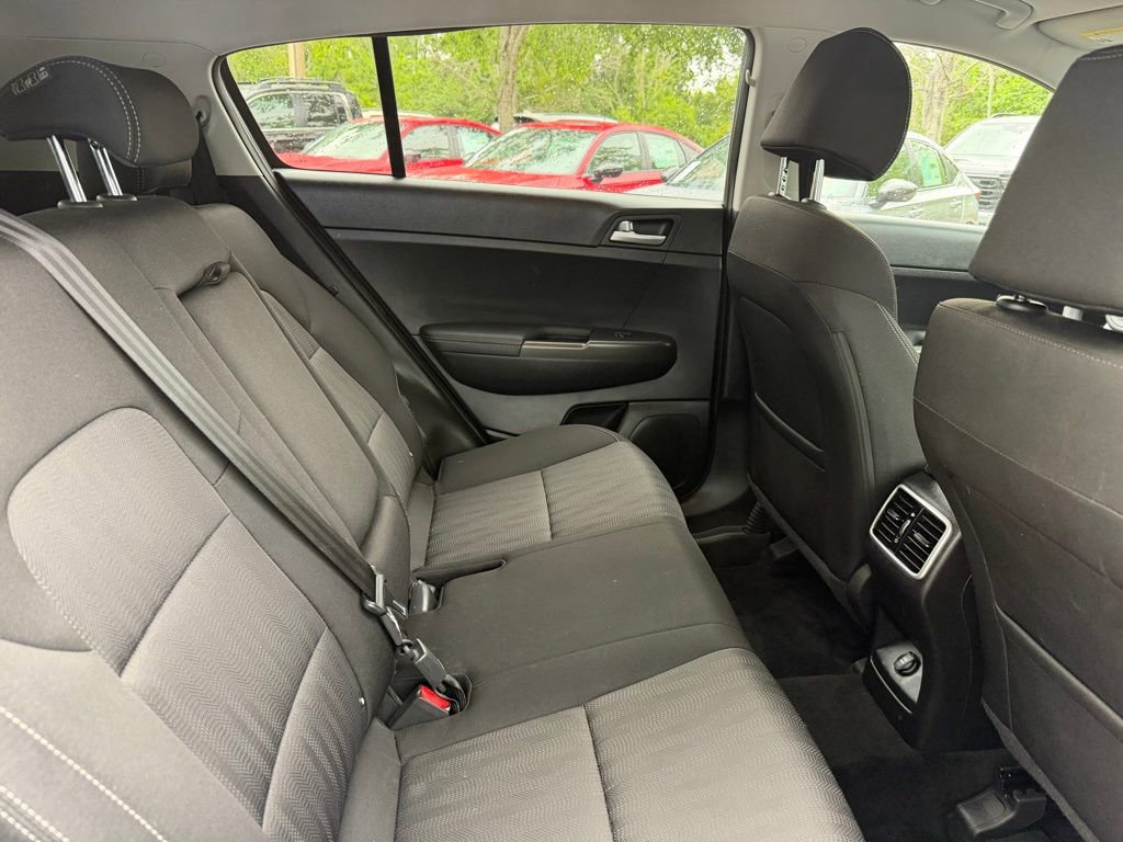 Used 2021 Kia Sportage LX image 8