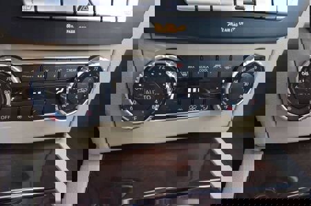 Used 2014 Mercedes-Benz C 250 Sedan image 21