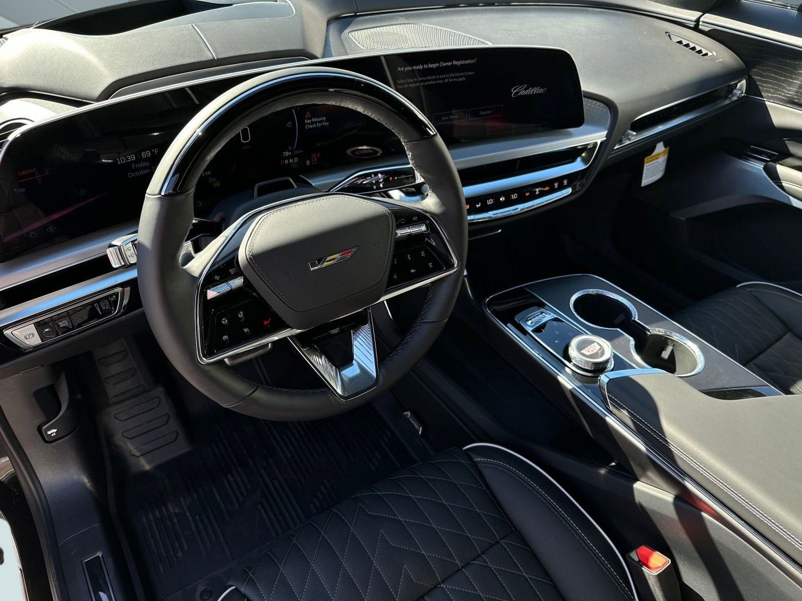 New 2026 Cadillac Lyriq V w/ Exterior Carbon Fiber Package image 4