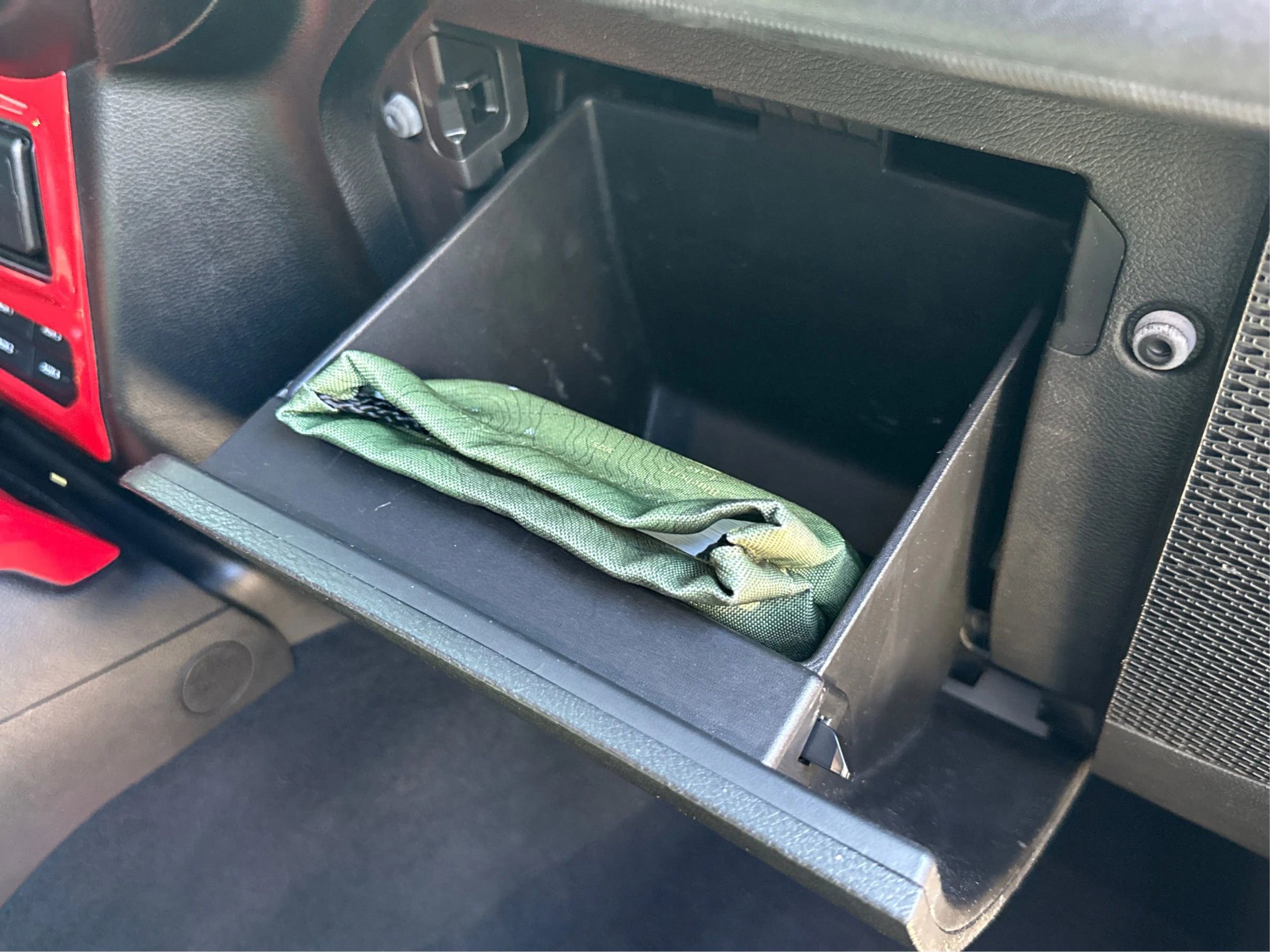 Used 2021 Jeep Gladiator Sport image 36