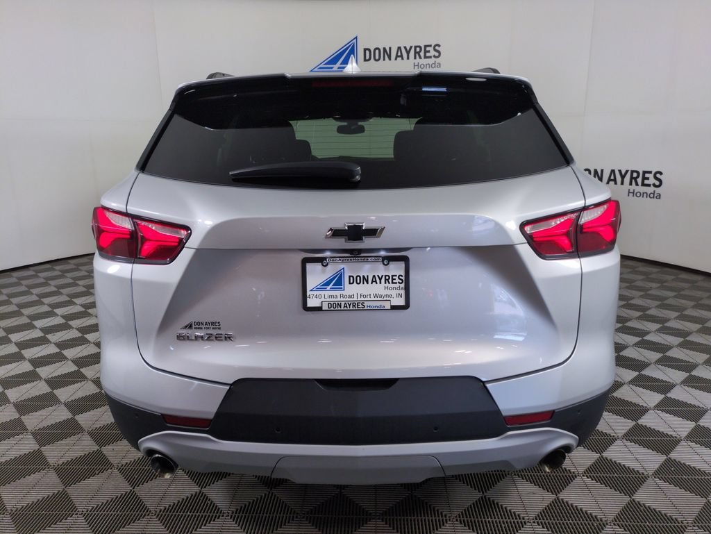 Used 2020 Chevrolet Blazer LT FWD image 4