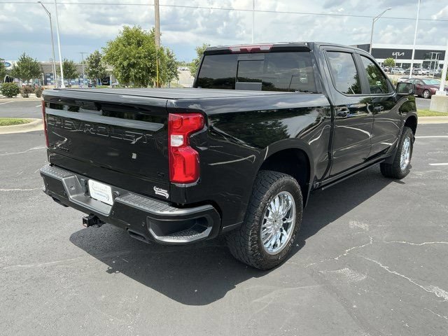 Used 2022 Chevrolet Silverado 1500 LT Trail Boss w/ LT Trail Boss Premium Package AWD/4WD image 3