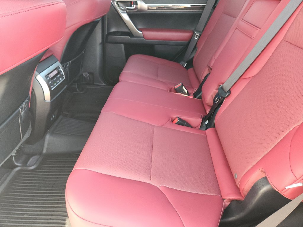 Used 2023 Lexus GX 460 Premium w/ Premium Package AWD/4WD image 31