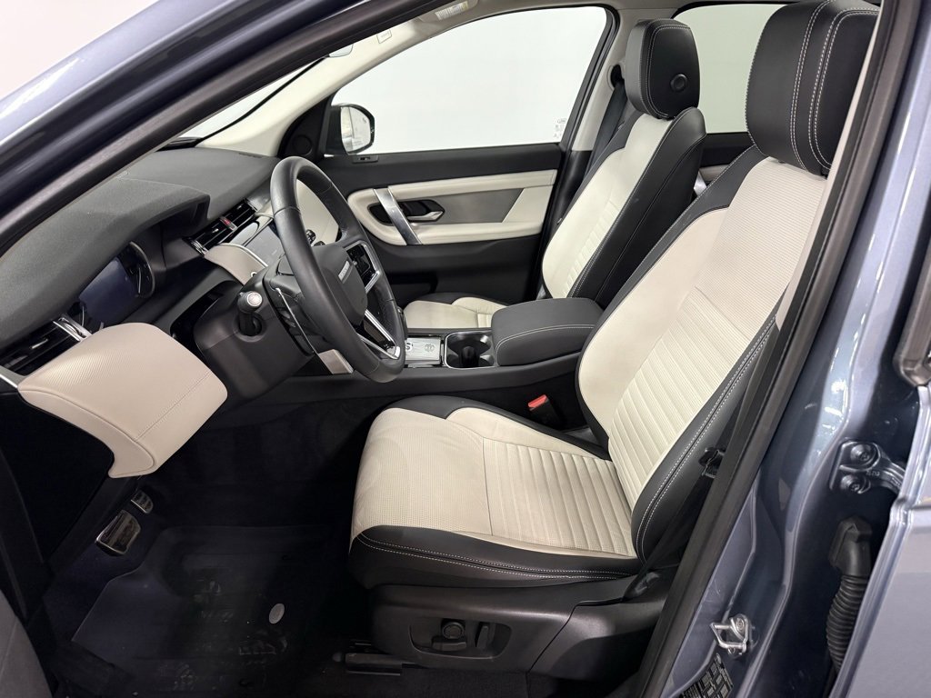 Used 2023 Land Rover Discovery Sport S R-Dynamic image 9