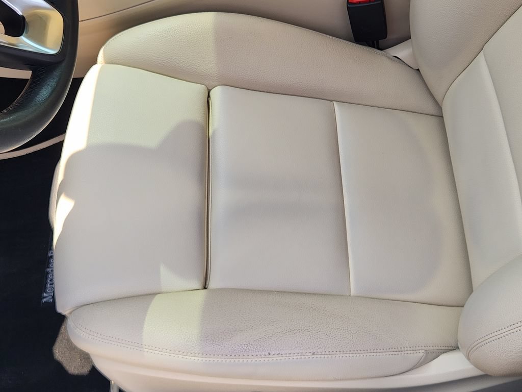 Used 2018 Mercedes-Benz GLA 250 4MATIC image 11