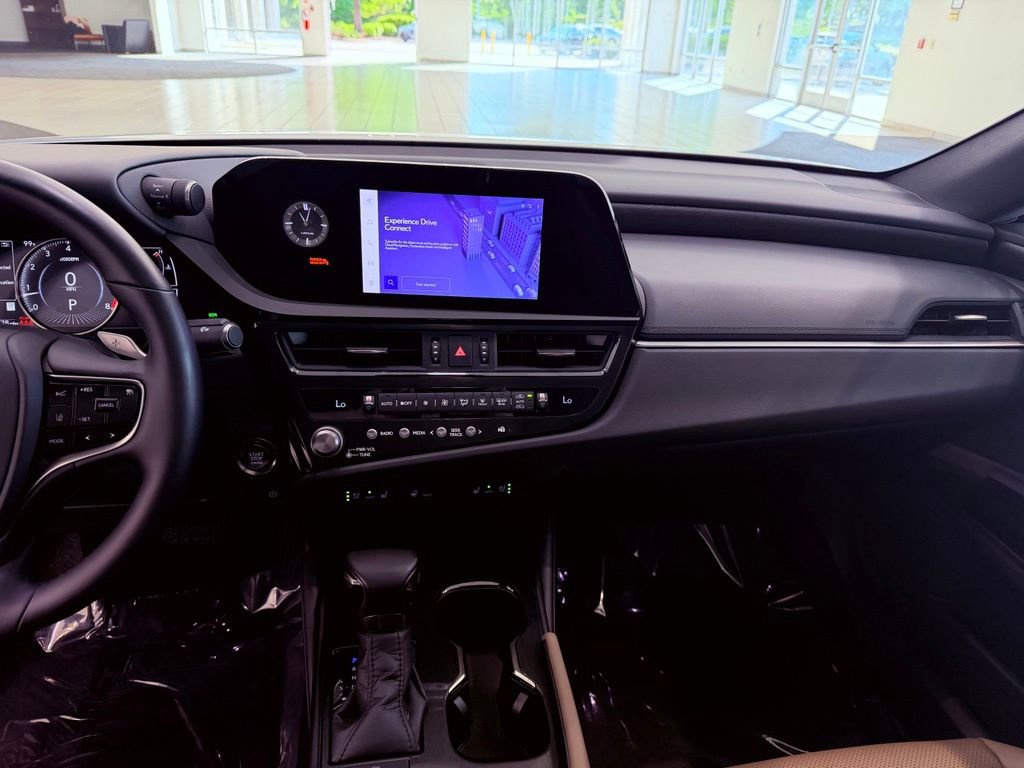 Certified 2024 Lexus ES 350 w/ Premium Package FWD image 24