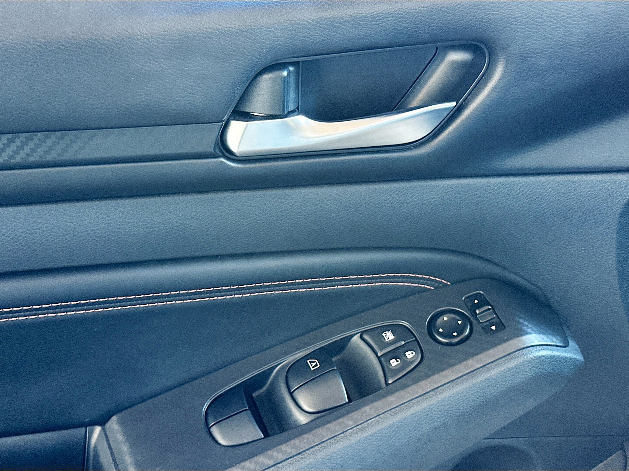 Used 2021 Nissan Altima 2.5 SR image 17