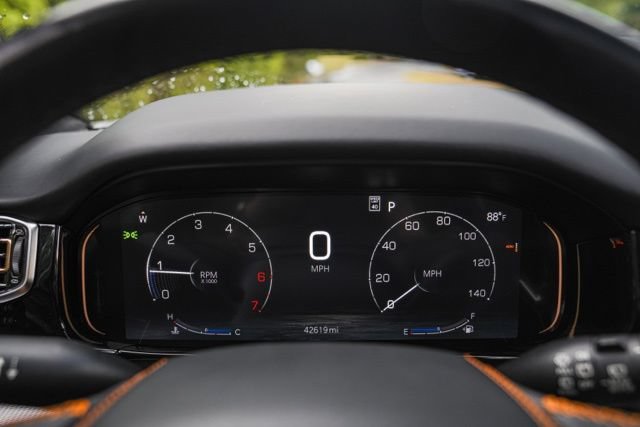 Used 2023 Jeep Grand Wagoneer Series III AWD/4WD image 35