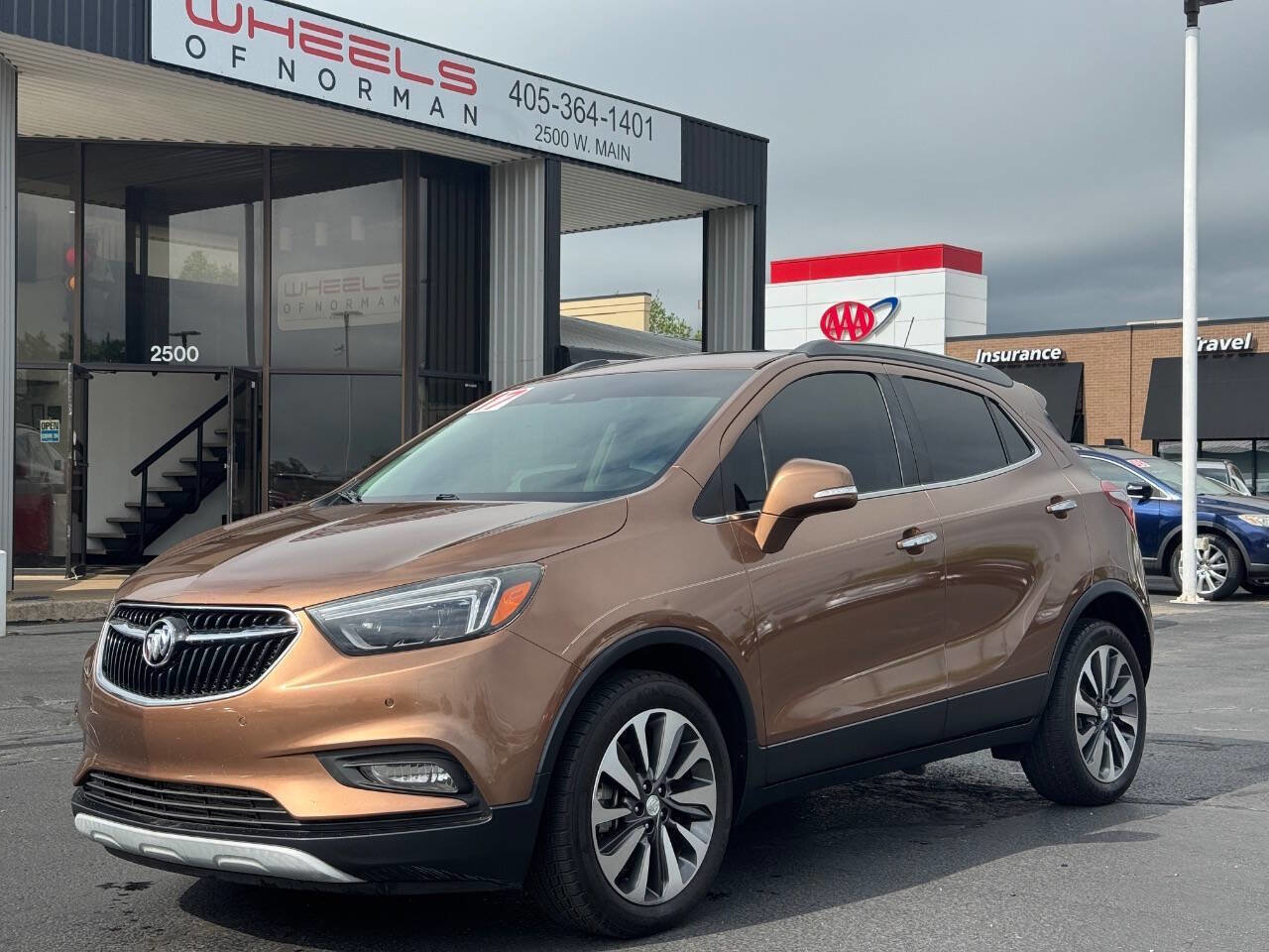 Used 2017 Buick Encore Premium FWD image 1