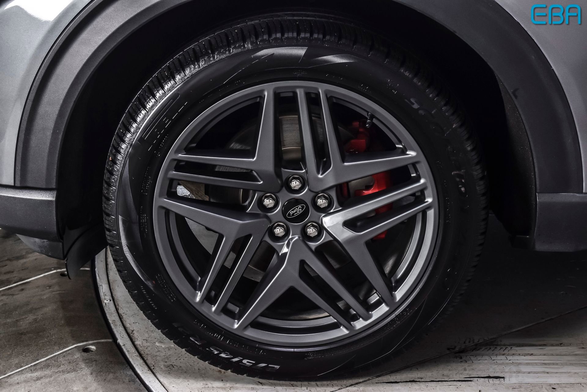 Used 2025 Ford Explorer ST-Line w/ ST-Line Street Pack image 10