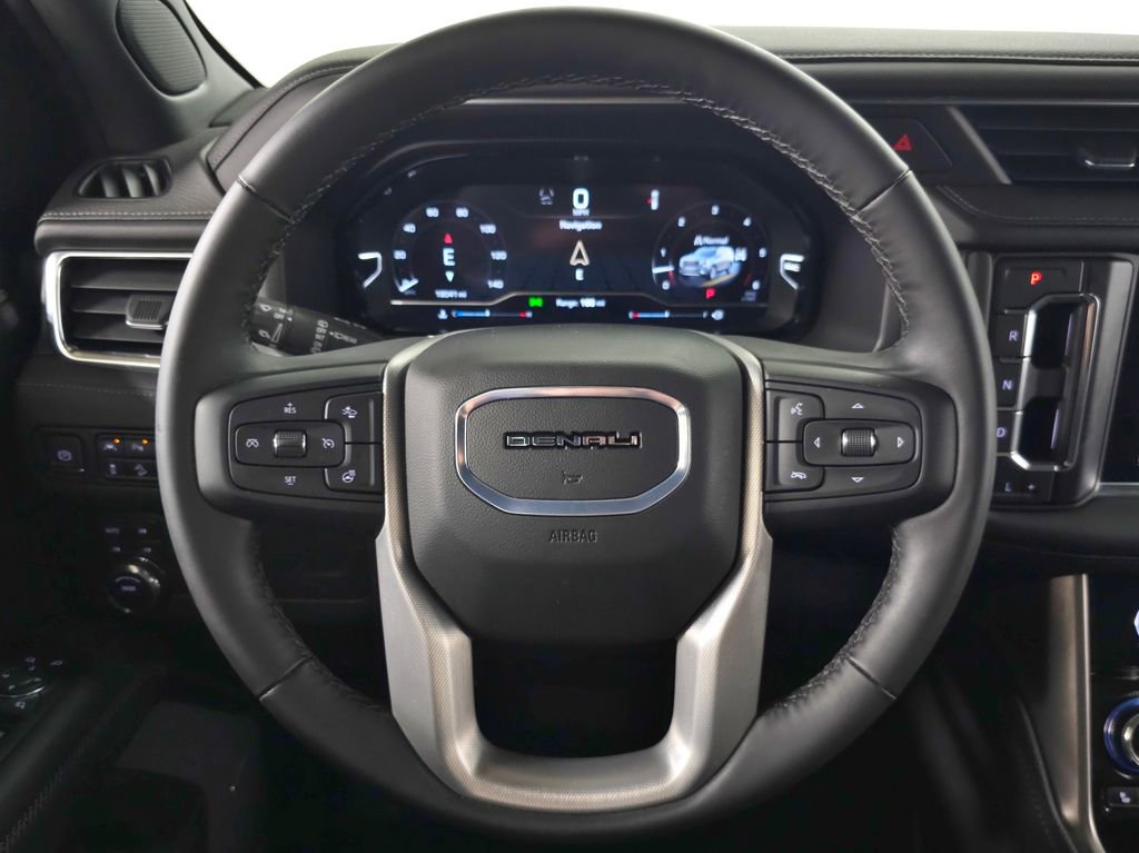 Used 2024 GMC Yukon Denali AWD/4WD image 21