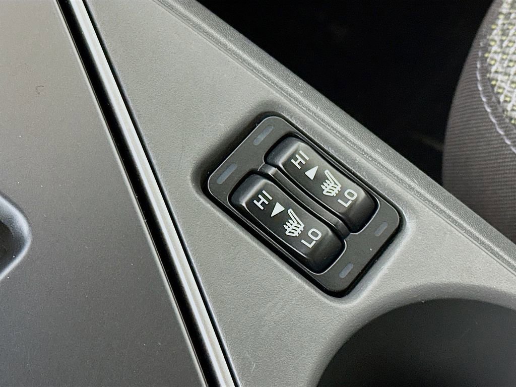 Used 2024 Subaru Crosstrek 2.0i Premium image 27