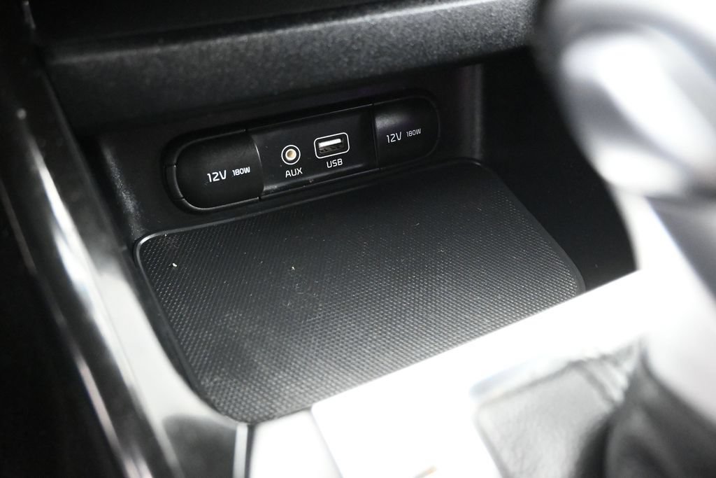 Used 2020 Kia Forte GT-Line FWD image 17