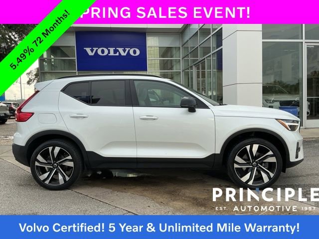 Certified 2023 Volvo XC40 B4 Ultimate w/ Protection Package Premier FWD image 7