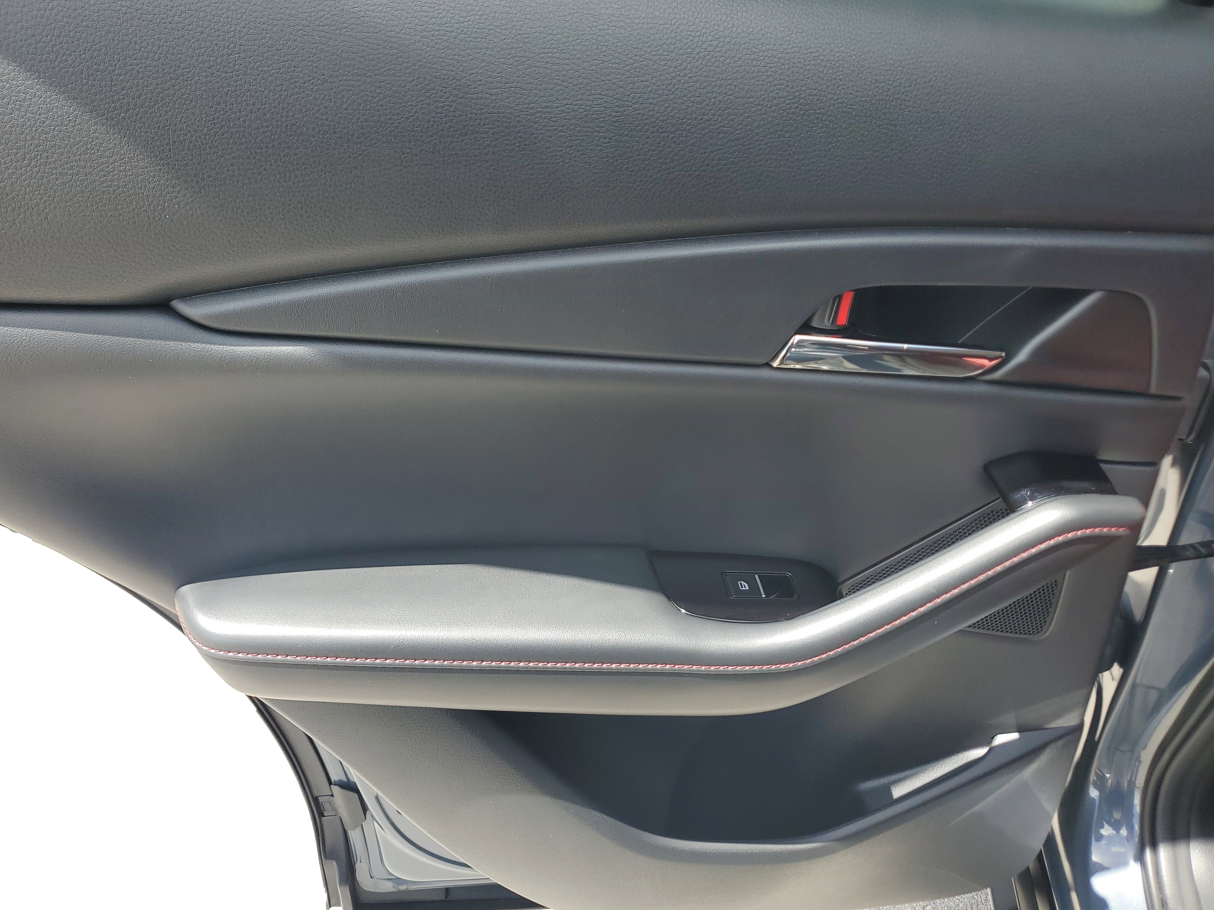 Used 2022 MAZDA CX-30 AWD 2.5 S w/ Preferred Package image 30