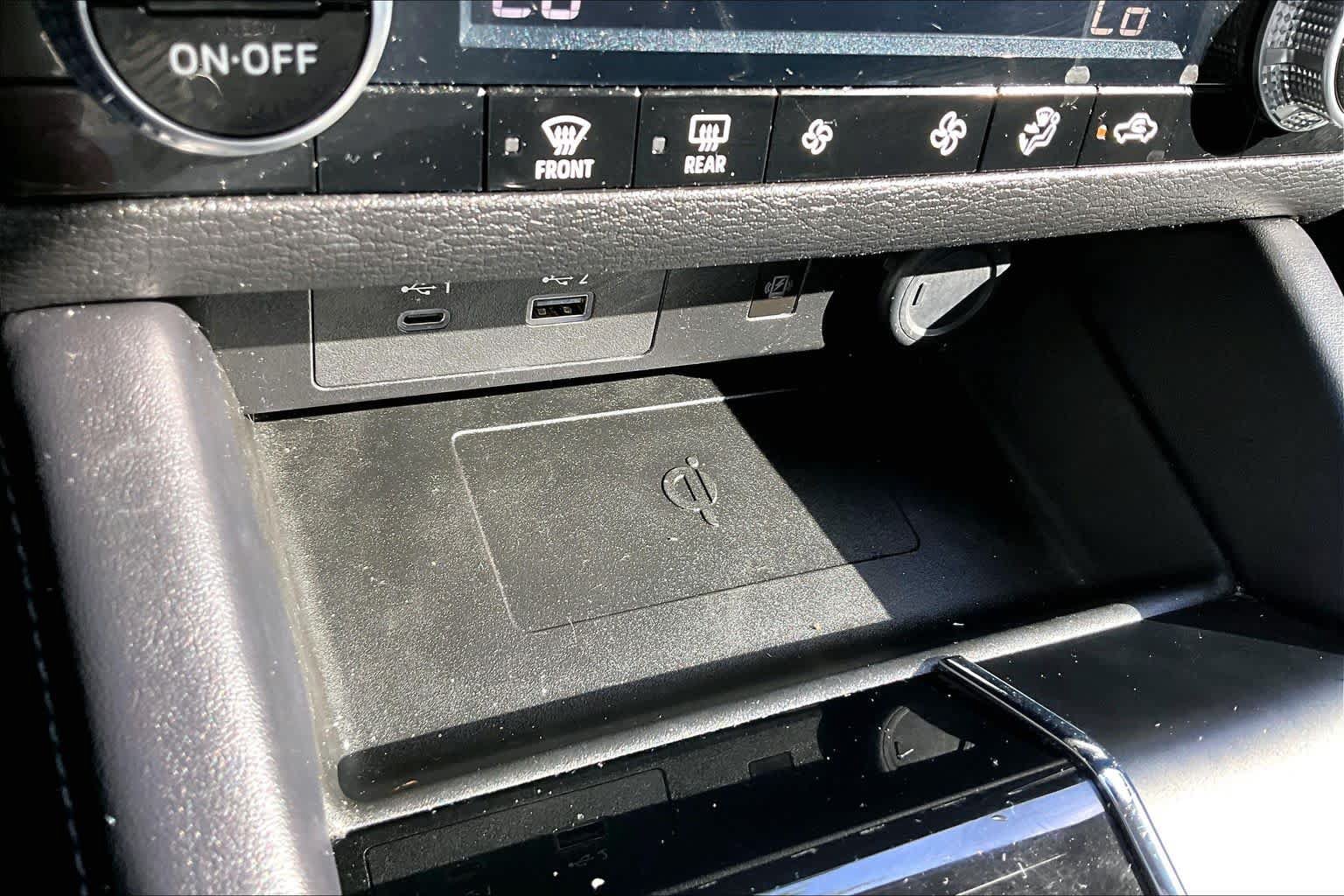 Used 2024 Mitsubishi Outlander SE FWD image 35