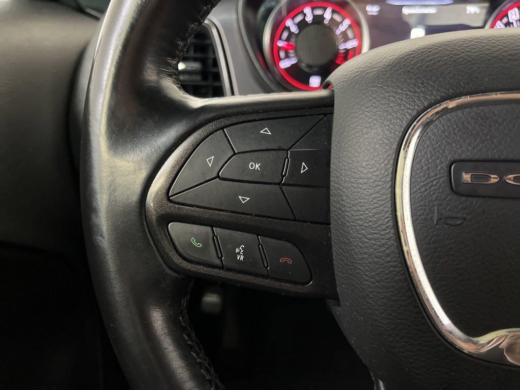 Used 2021 Dodge Challenger SXT w/ Driver Convenience Group RWD image 43