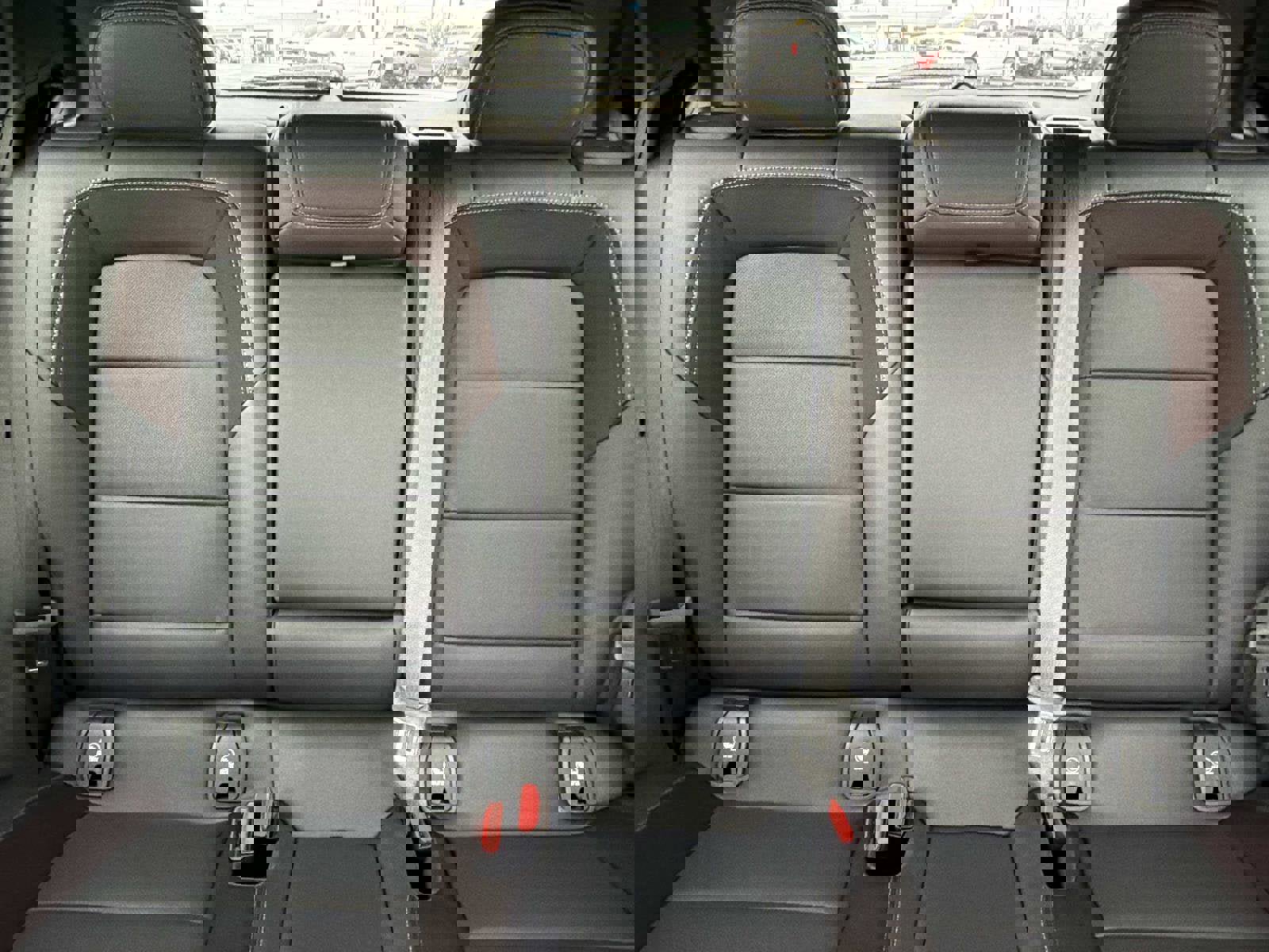 New 2026 Chevrolet Equinox EV RS image 7