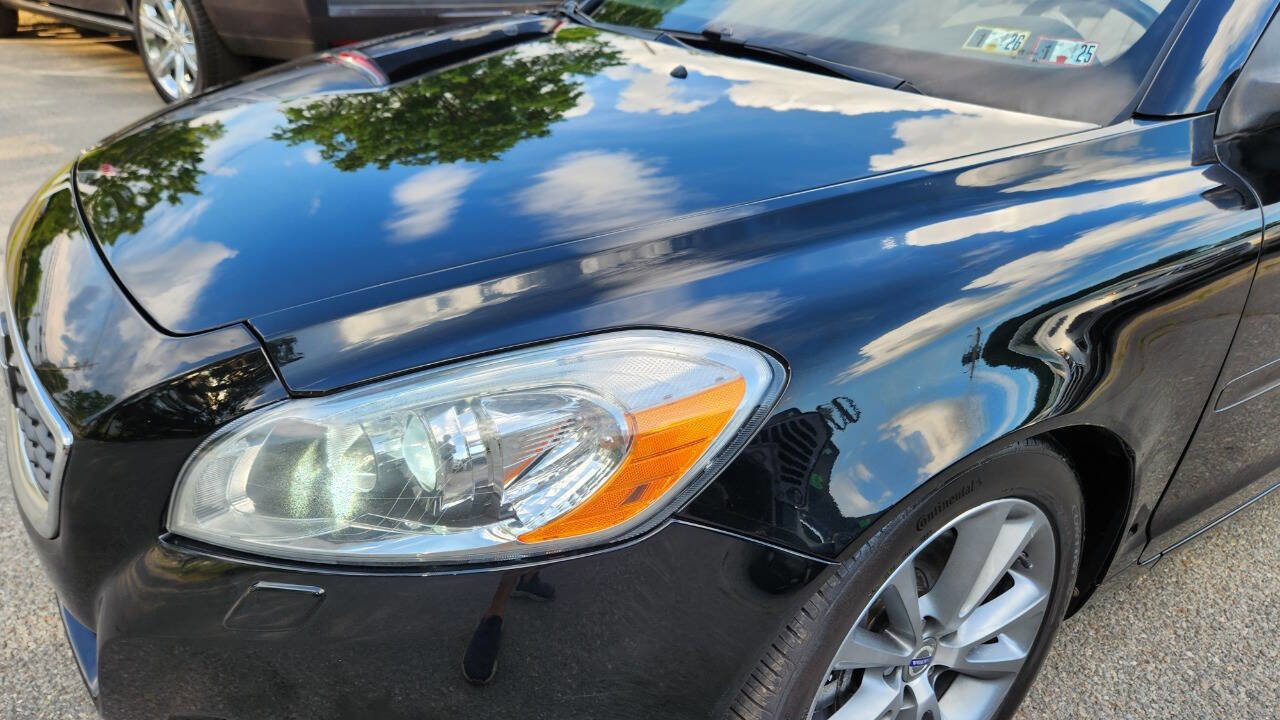 Used 2012 Volvo C70 T5 w/ Climate Pkg image 22