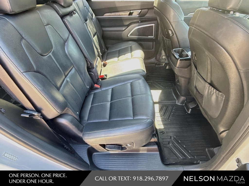 Used 2020 Kia Telluride EX w/ Towing Package FWD image 43