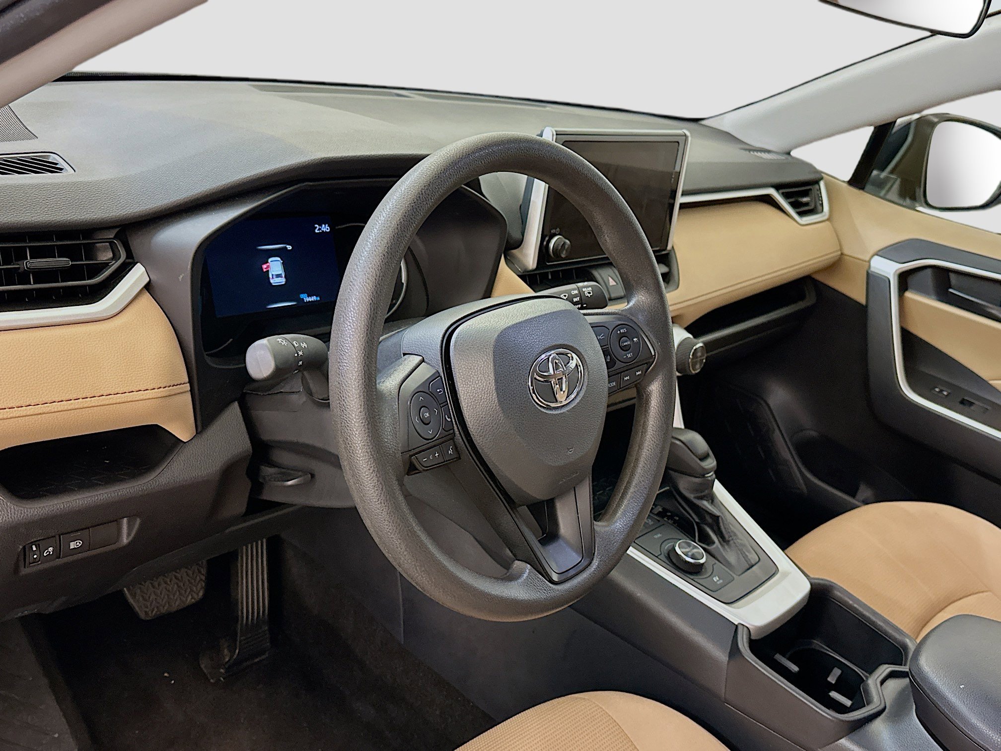 Used 2025 Toyota RAV4 LE image 18